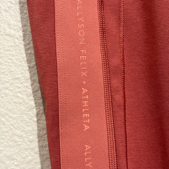 Athleta Rust High-Rise Leggings with Seam Detailing - Picture 5 of 5